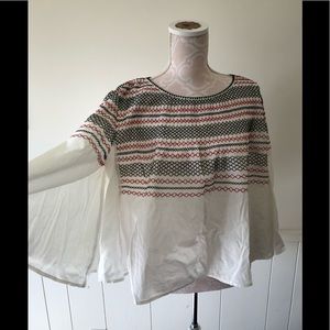 Romeo & Juliet Couture neiman Marcus peasant shirt